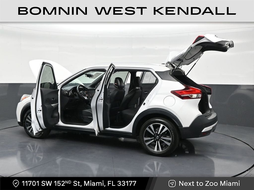 2019 Nissan Kicks SR