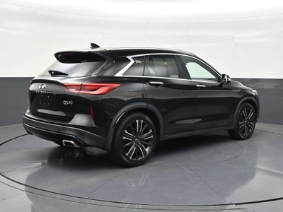 2021 INFINITI QX50 LUXE