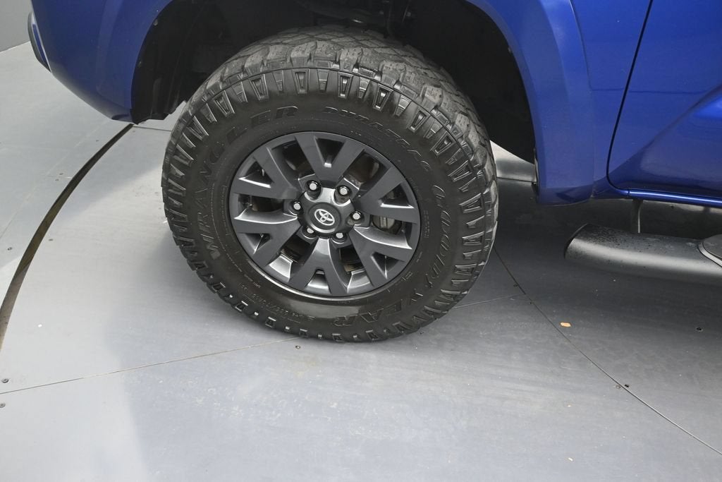 2023 Toyota Tacoma SR5 V6