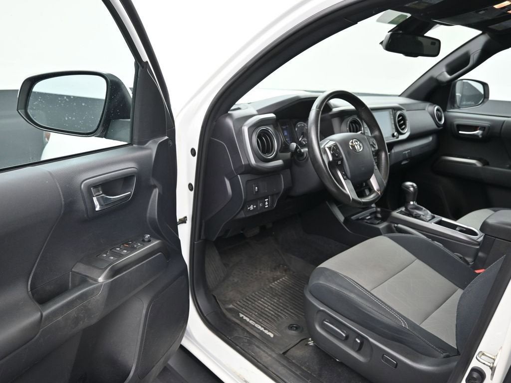 2020 Toyota Tacoma 2WD SR5