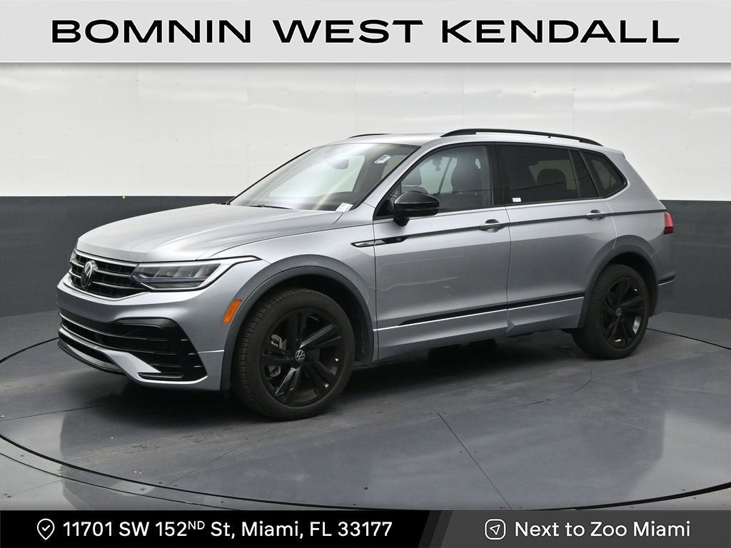 2023 Volkswagen Tiguan SE R-Line Black