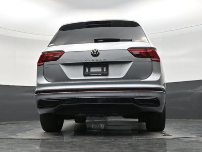 2023 Volkswagen Tiguan SE R-Line Black