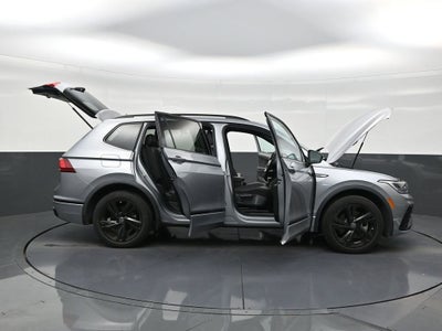 2023 Volkswagen Tiguan SE R-Line Black