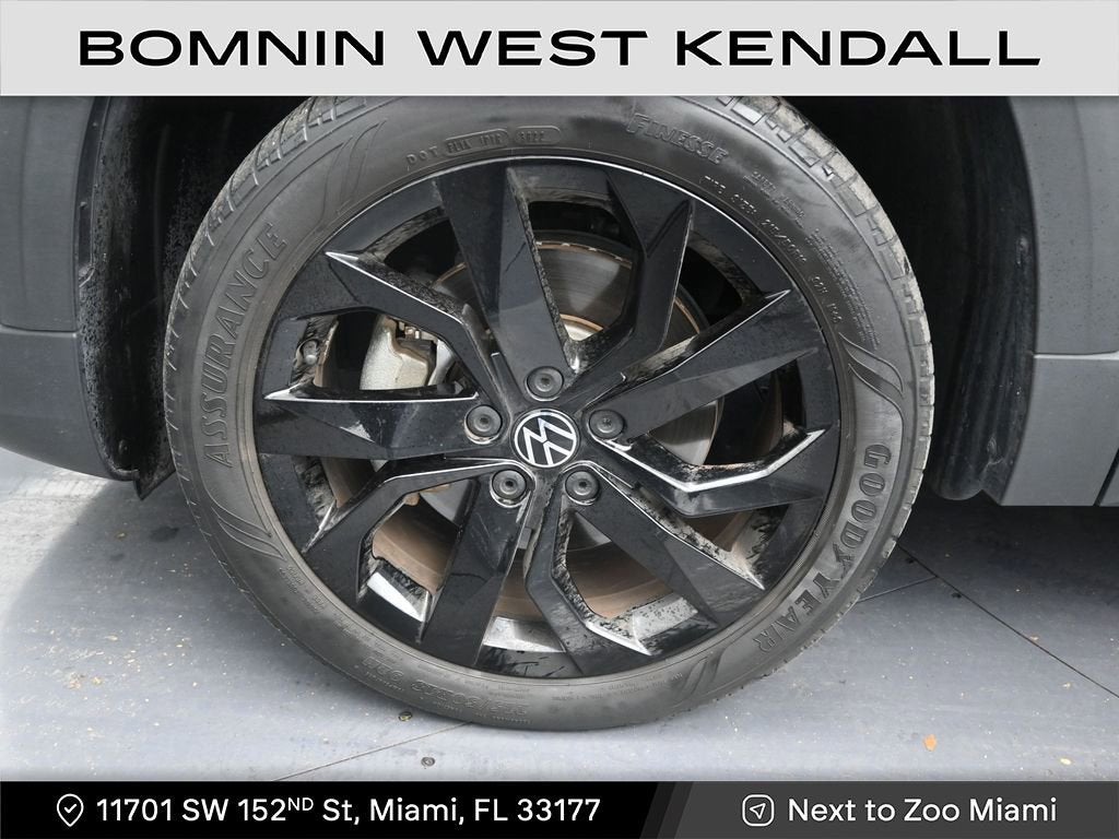 2023 Volkswagen Taos SE