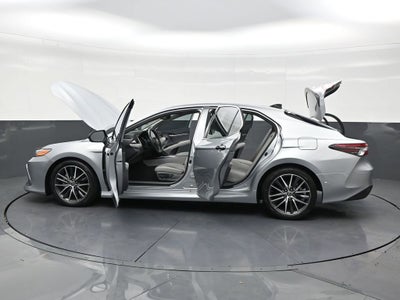 2022 Toyota Camry XLE