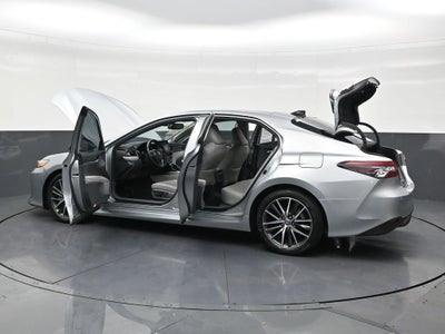 2022 Toyota Camry XLE