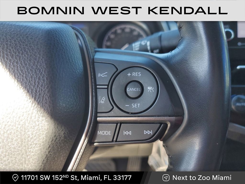 2023 Toyota Camry SE