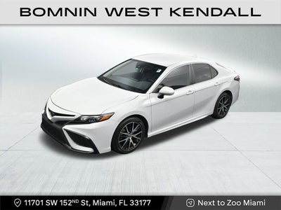 2023 Toyota Camry SE