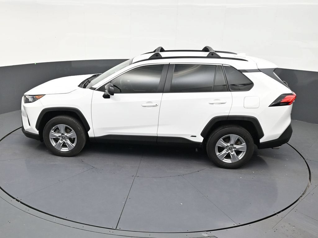 2022 Toyota RAV4 Hybrid LE