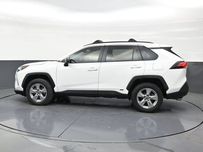 2022 Toyota RAV4 Hybrid LE