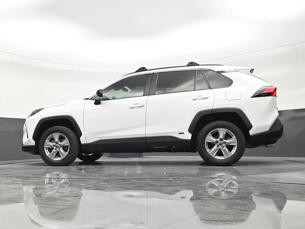 2022 Toyota RAV4 Hybrid LE