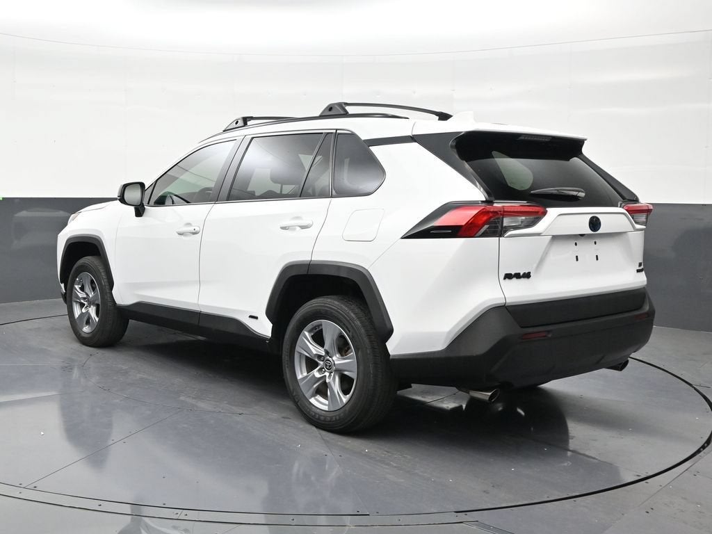 2022 Toyota RAV4 Hybrid LE