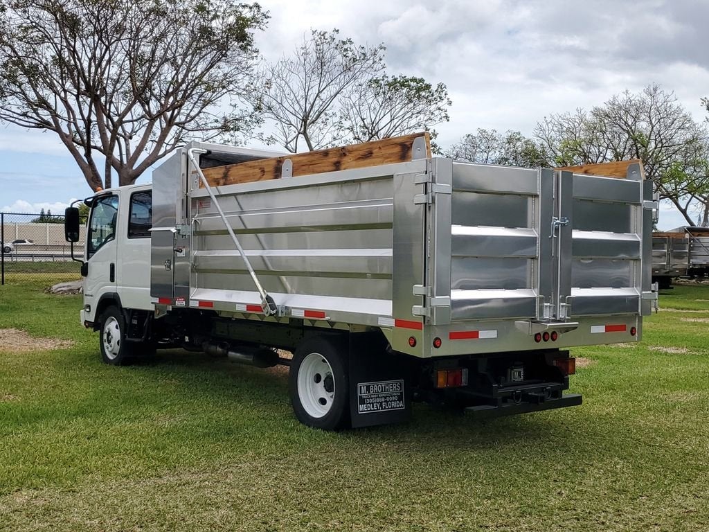 2025 Chevrolet Low Cab Forward 4500 Base
