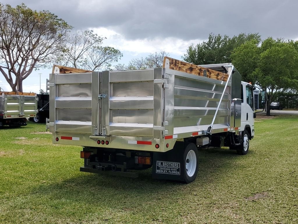 2025 Chevrolet Low Cab Forward 4500 Base
