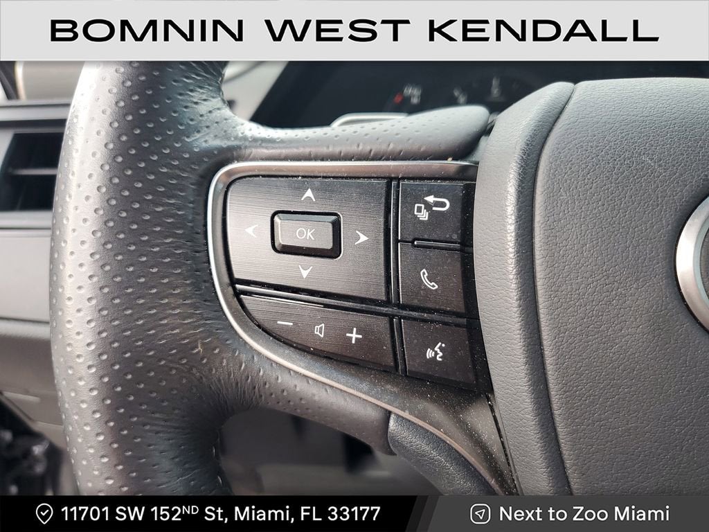 2023 Lexus ES ES 350 F SPORT Handling