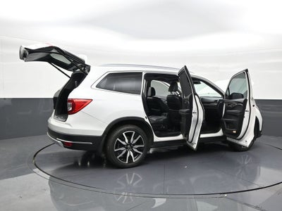 2022 Honda Pilot 2WD Touring 7 Passenger