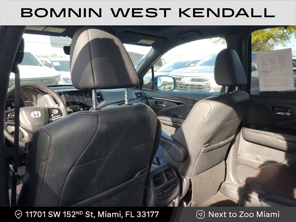 2022 Honda Pilot Black Edition