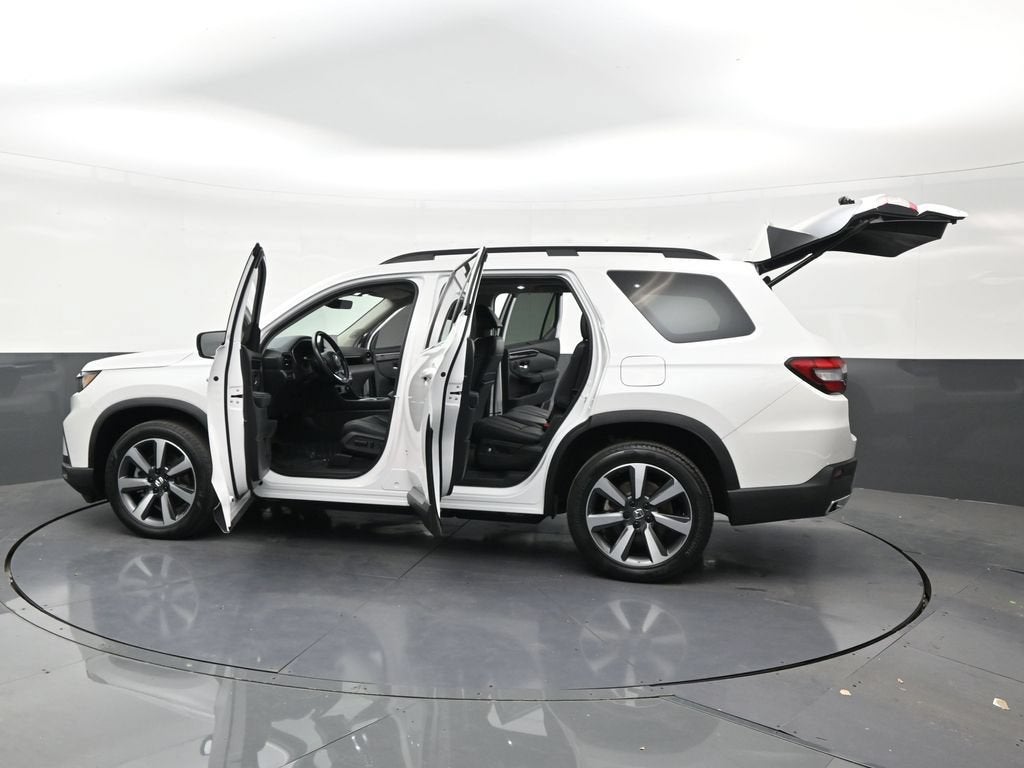 2024 Honda Pilot Touring