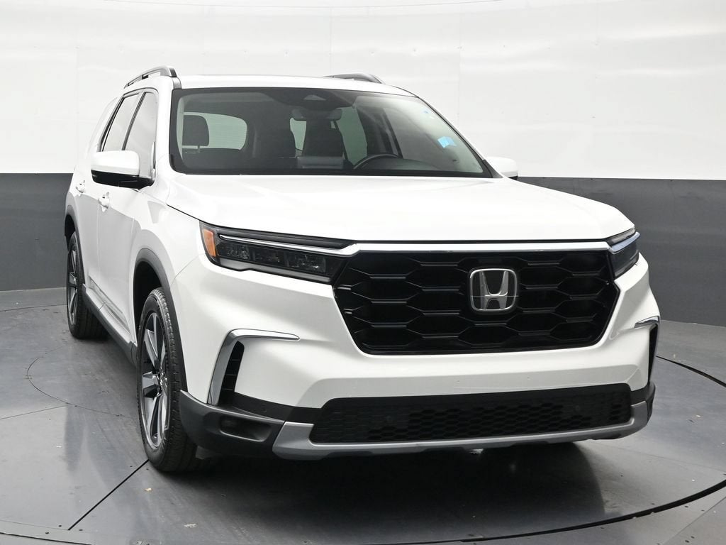 2024 Honda Pilot Touring