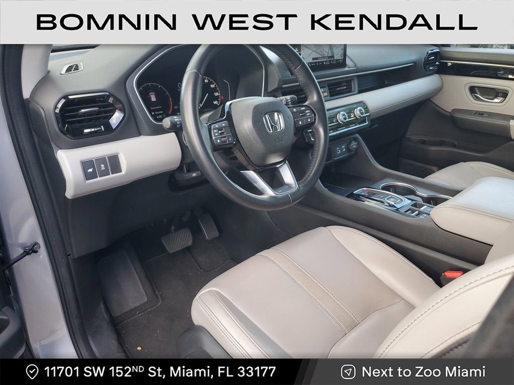 2023 Honda Pilot Touring