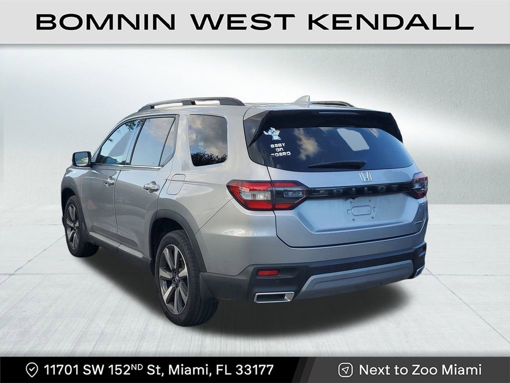 2023 Honda Pilot Touring