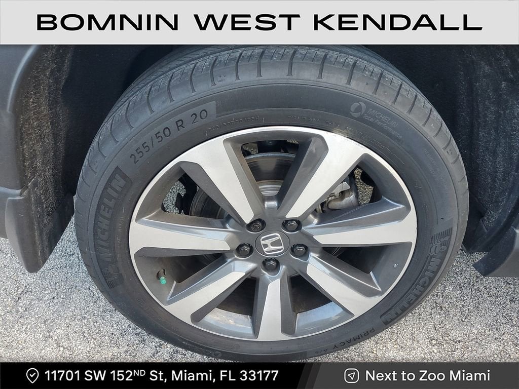 2023 Honda Pilot Touring