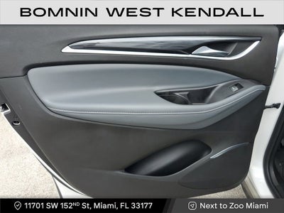 2021 Buick Enclave Essence