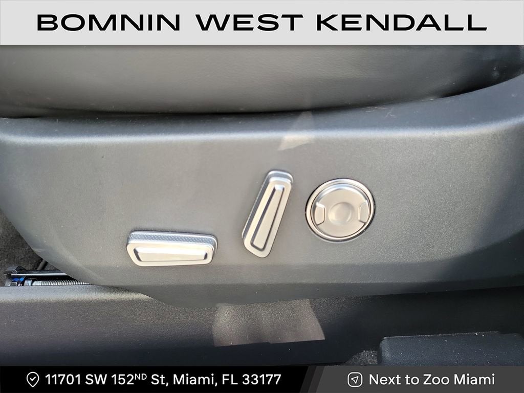 2024 Lincoln Nautilus Reserve