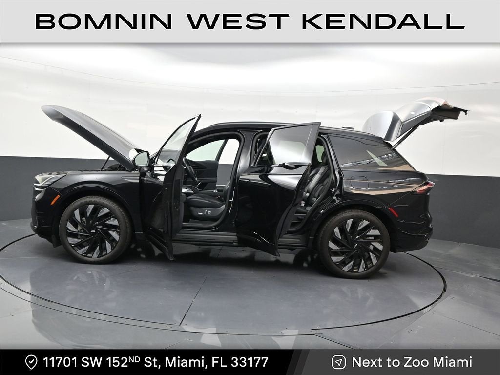 2024 Lincoln Nautilus Reserve