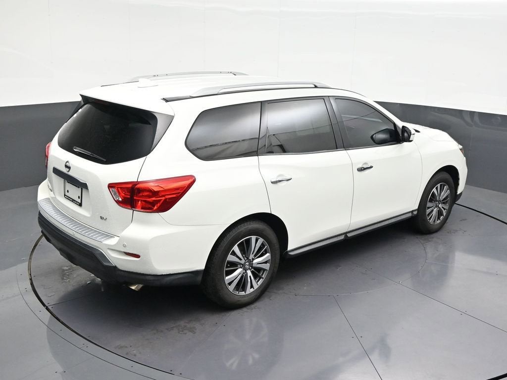 2020 Nissan Pathfinder SV