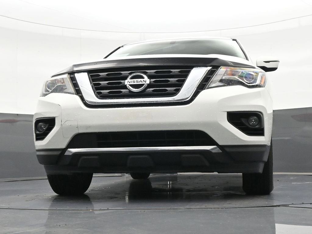 2020 Nissan Pathfinder SV