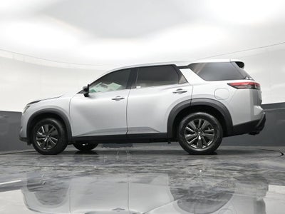 2022 Nissan Pathfinder S