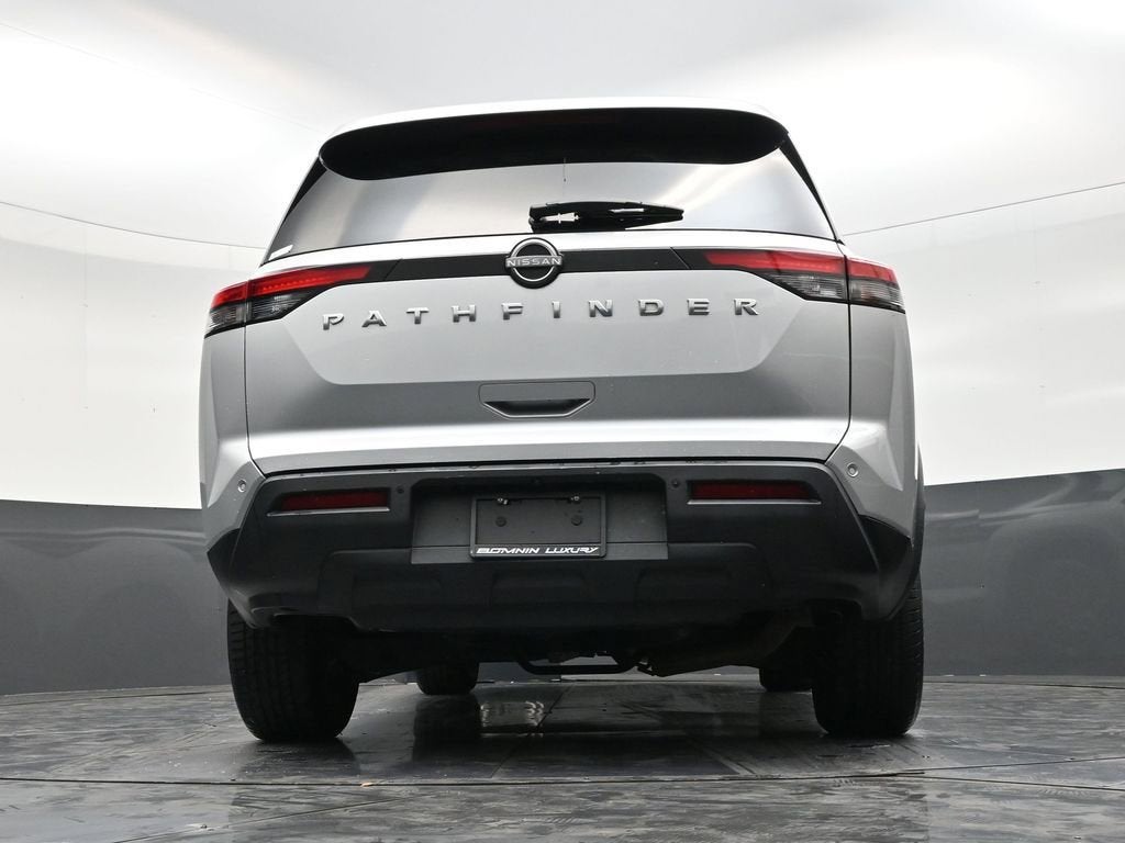 2022 Nissan Pathfinder S
