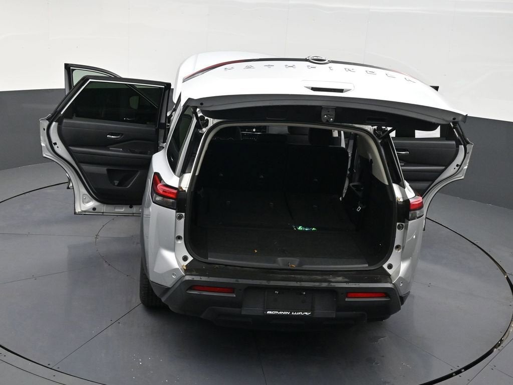 2022 Nissan Pathfinder S