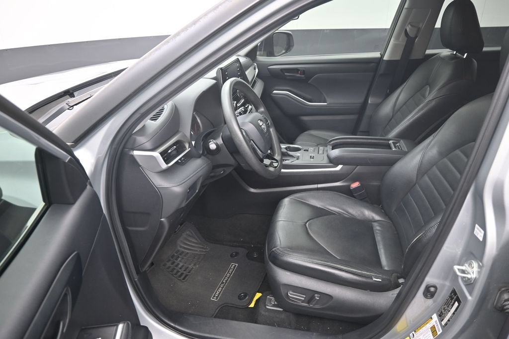 2021 Toyota Highlander L