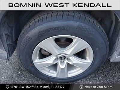 2020 Toyota Highlander L