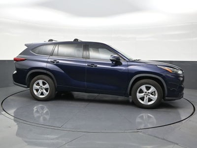 2022 Toyota Highlander L