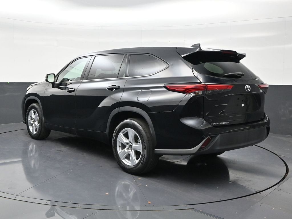 2022 Toyota Highlander L