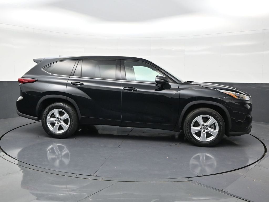 2022 Toyota Highlander L