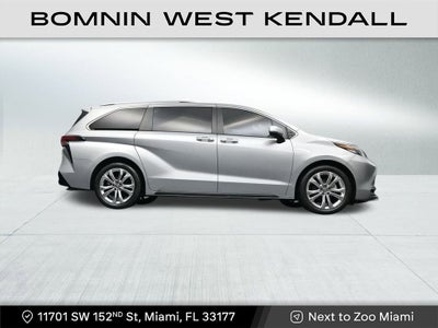2023 Toyota Sienna Platinum