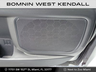 2023 Toyota Sienna Platinum