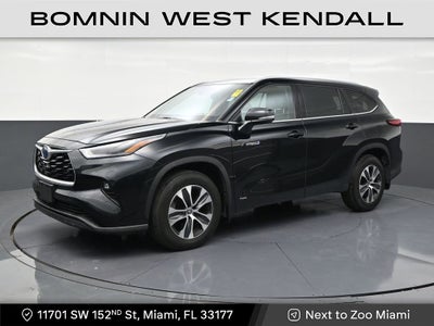 2021 Toyota Highlander Hybrid XLE