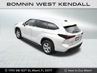 2025 Toyota Highlander LE