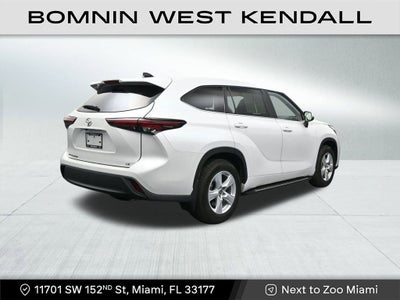 2025 Toyota Highlander LE