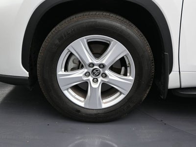 2025 Toyota Highlander LE