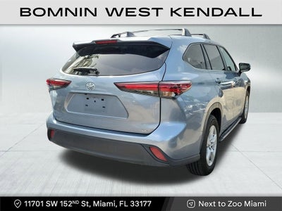 2024 Toyota Highlander LE