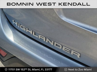 2024 Toyota Highlander LE