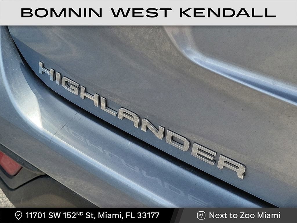 2024 Toyota Highlander LE