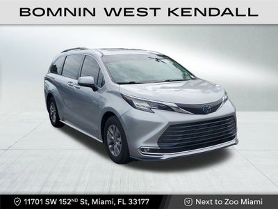 2021 Toyota Sienna XLE