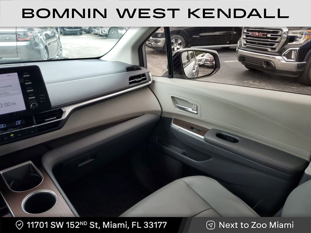 2021 Toyota Sienna XLE